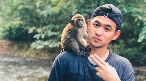 jeo ong jakol|Geo Ong's biography, family, songs, birthday, age, albums.
